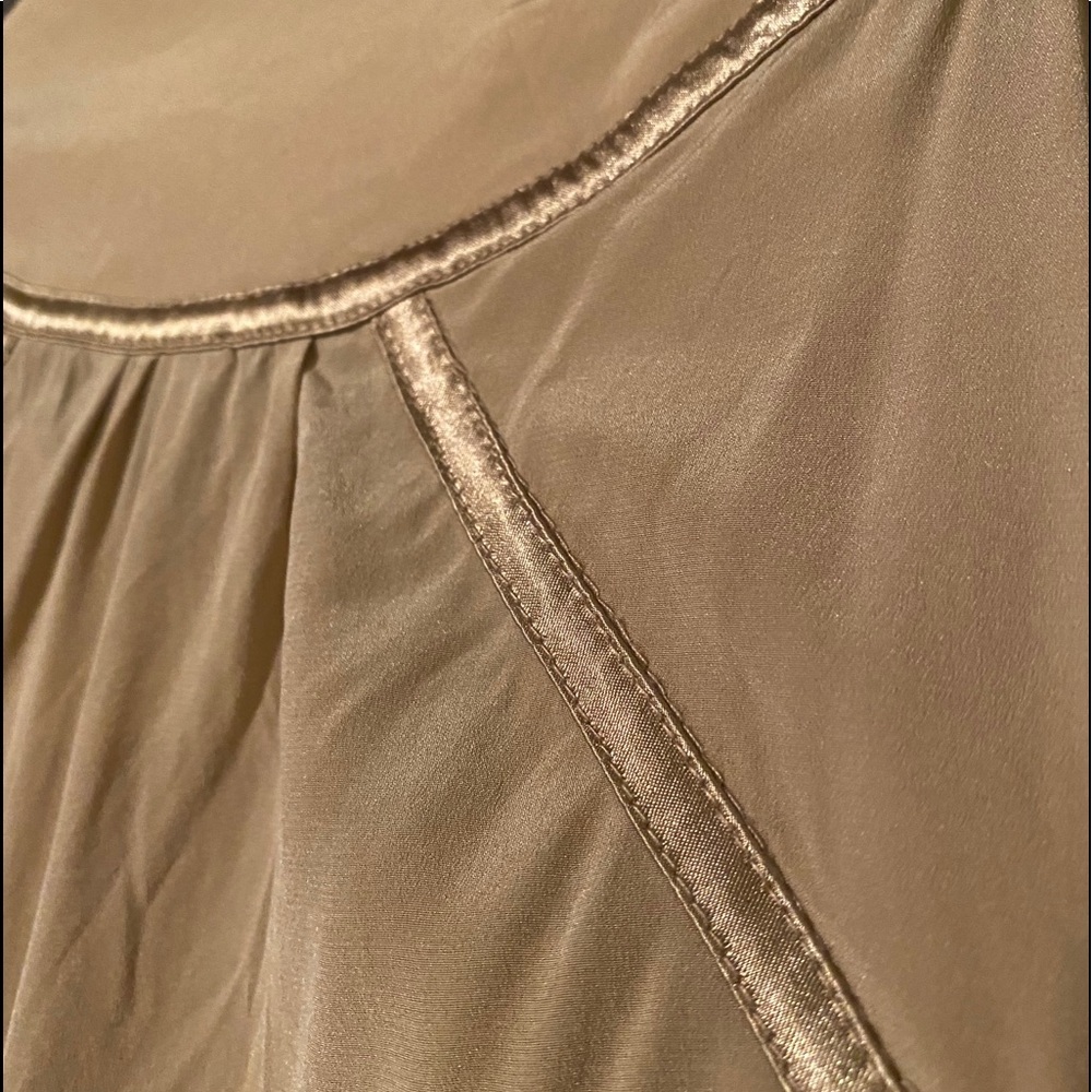 EUC - Nude layered Silk Bebe dress Small cocktail party casual party - Picture 4 of 5